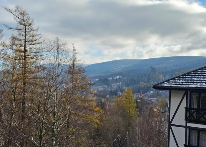 Rebergen W Kompleksie Piano Lejlighed